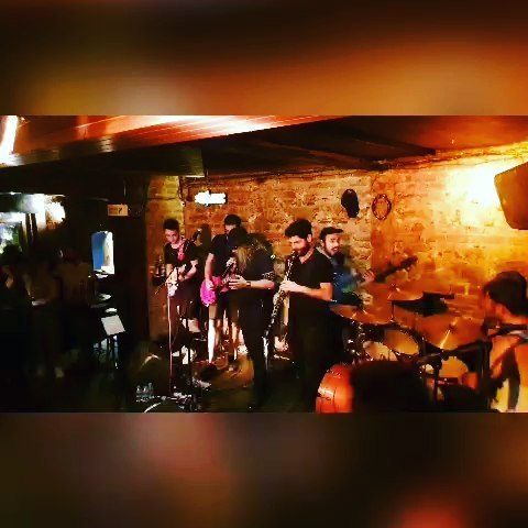 BaBaRocK 🎤🎷🎸🎸🥁