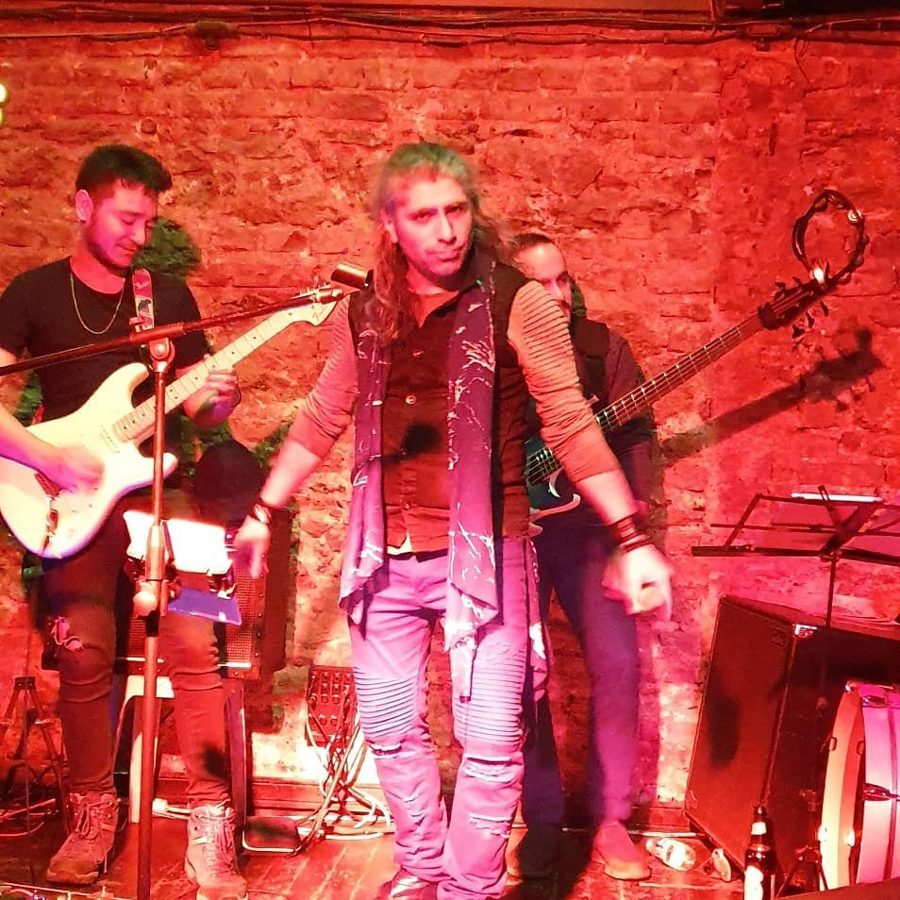 Çarşamba fena yandı...🔥🔥🔥 BaBaRocK 🎤🎷🎸🎸🥁